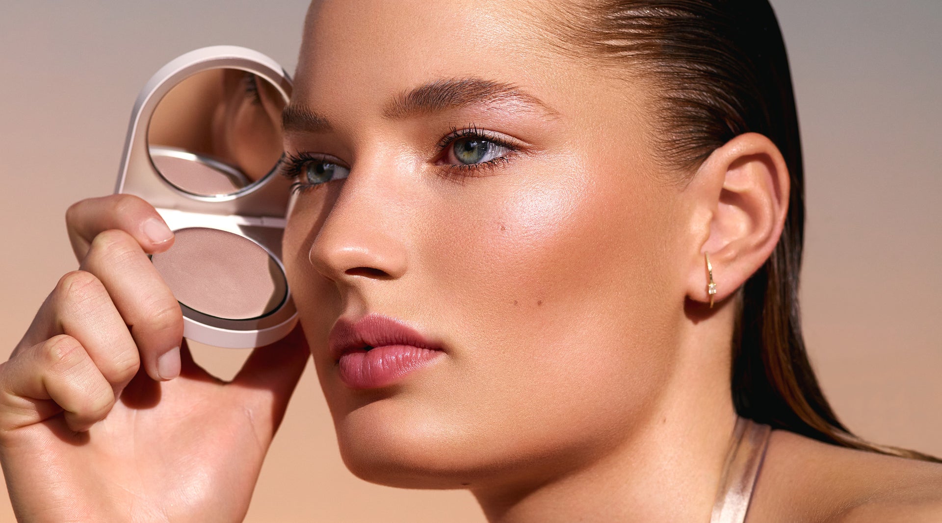 Pro Tips for a Flattering Highlighter Placement